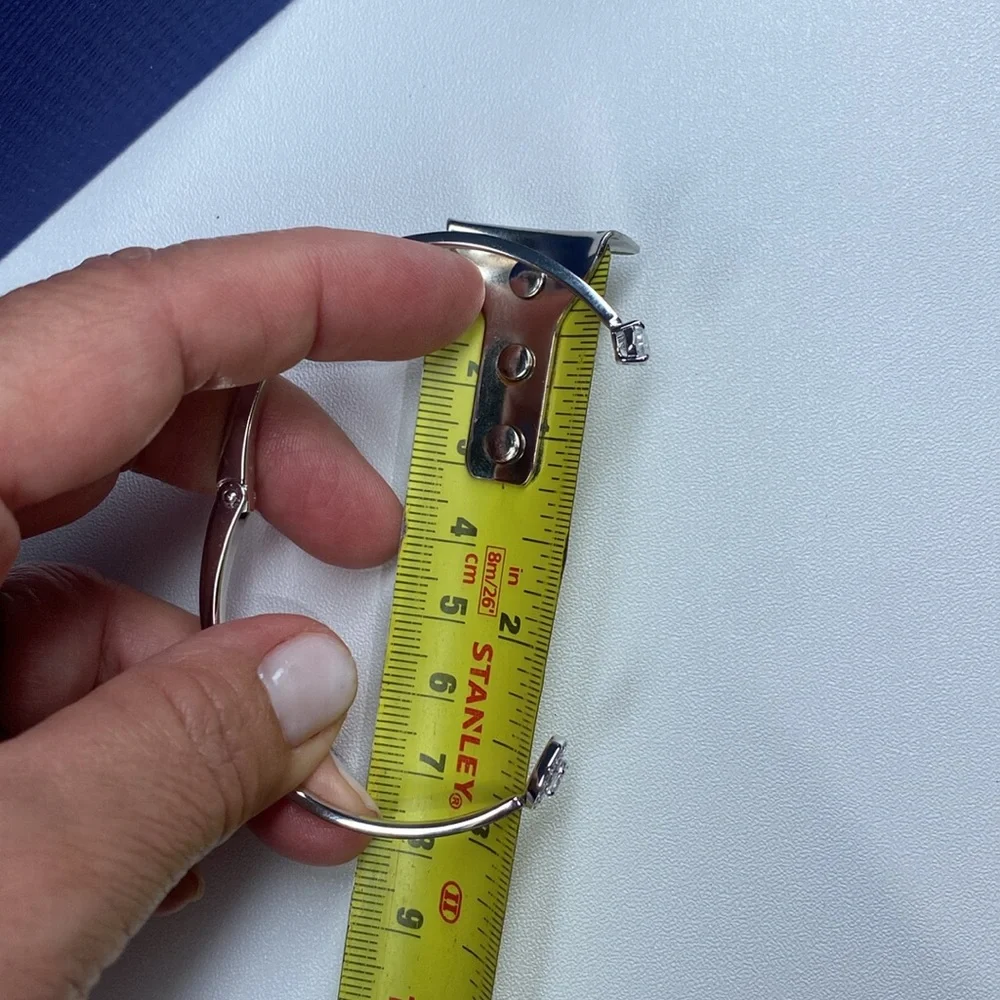 Swarovski Attract Bangle, White, Rhodium plating - Picture 15 of 16